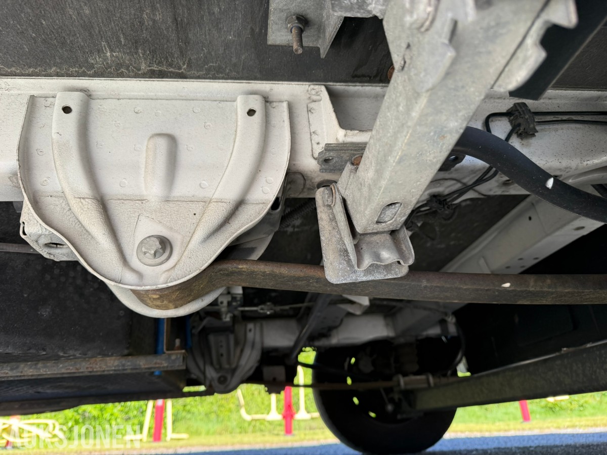 2012 Rapido 991DF Helintegrert Bobil - 64000 km - rep objekt