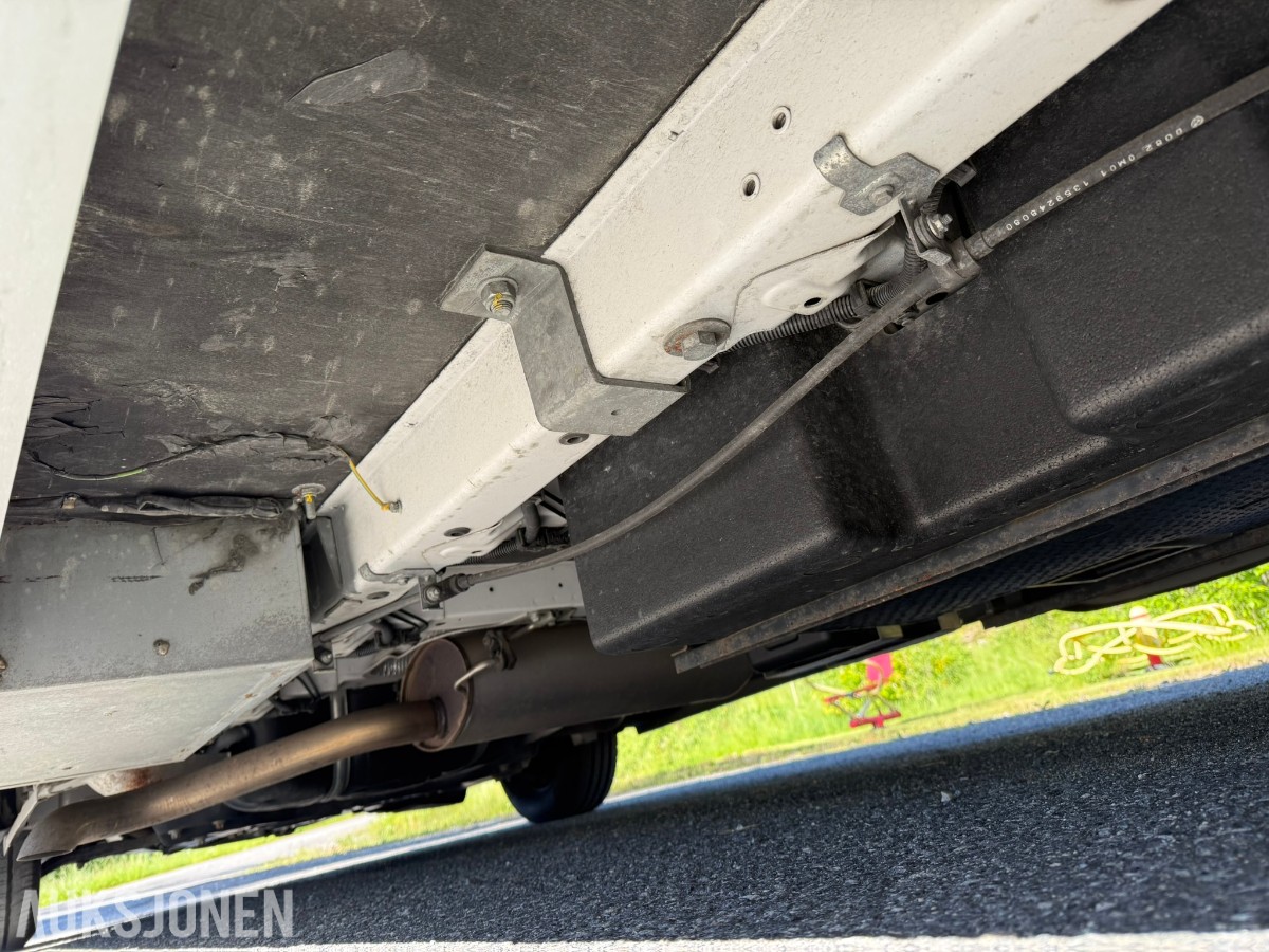 2012 Rapido 991DF Helintegrert Bobil - 64000 km - rep objekt