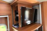 2012 Rapido 991DF Helintegrert Bobil - 64000 km - rep objekt