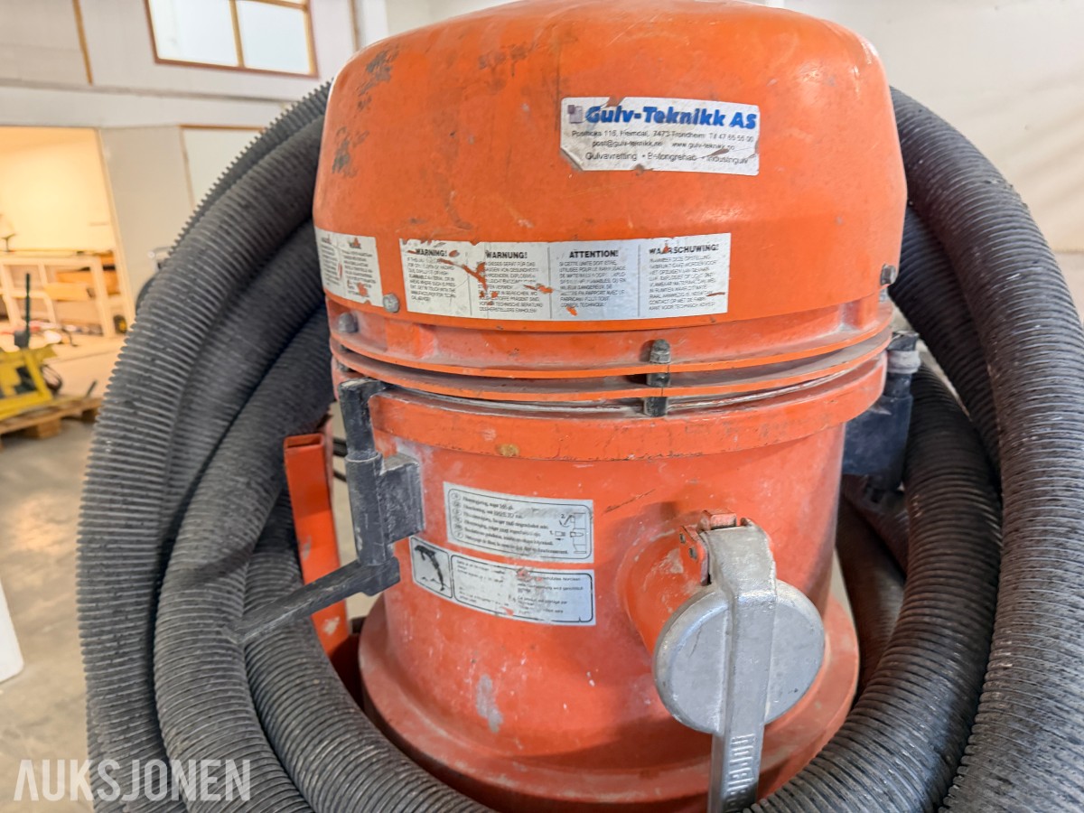 NORCLEAN INDUSTRISTØVSUGER 230V MED SLANGE