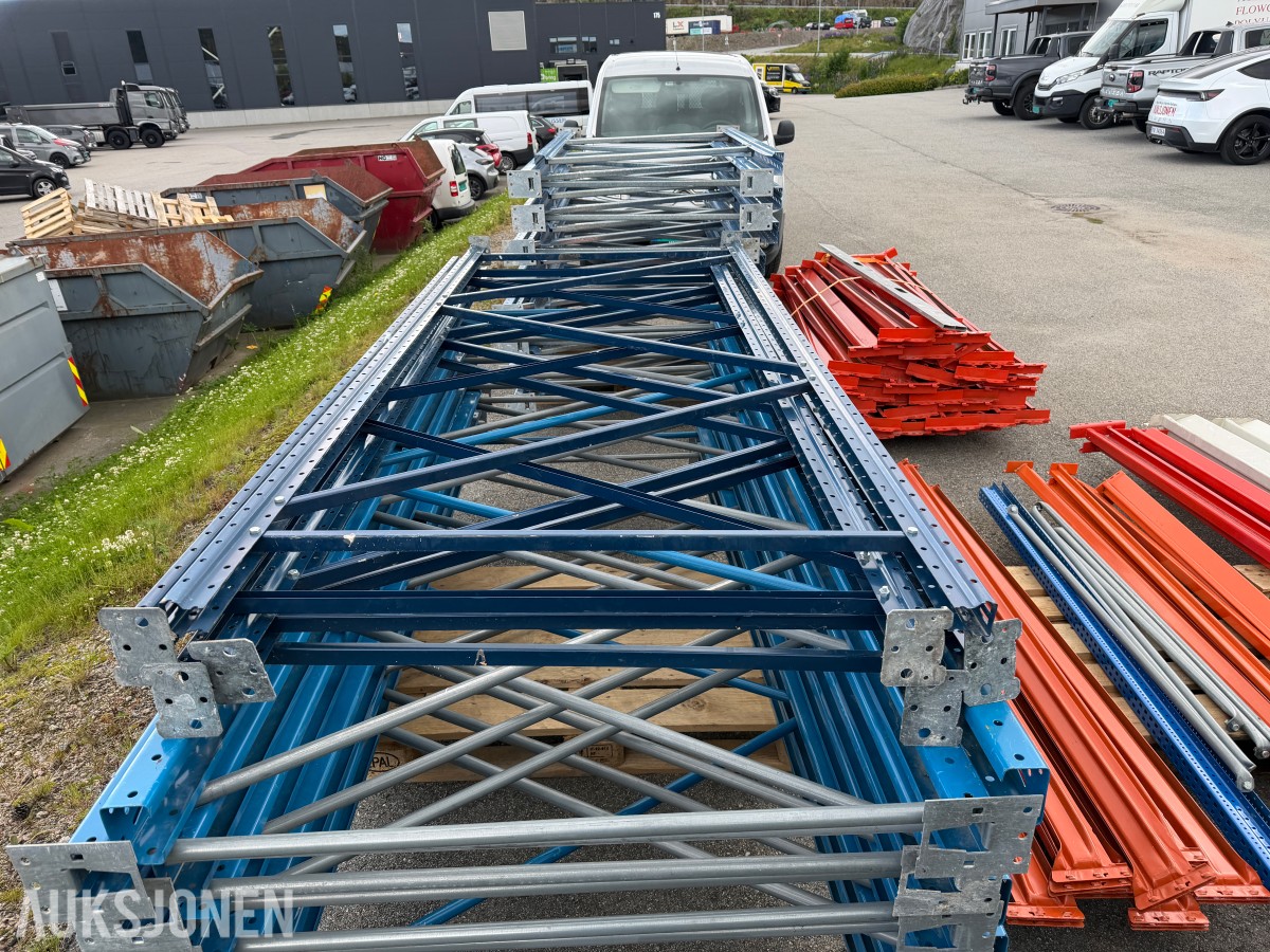 PALLEREOLSYSTEM – MANGE GAVLER OG TRAVERSER