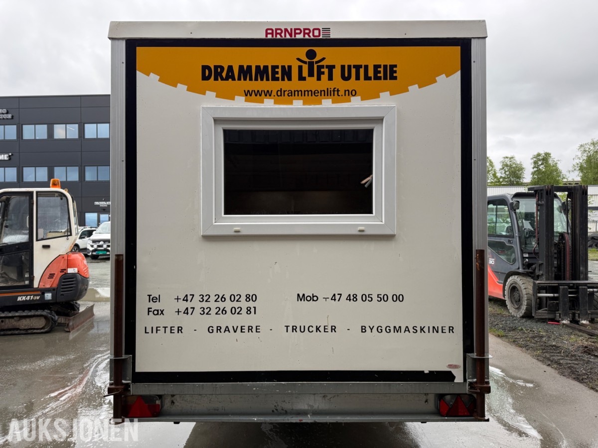 Arnpro Mobil mannskapsbrakke med kjøkken / toalett og lagerrom