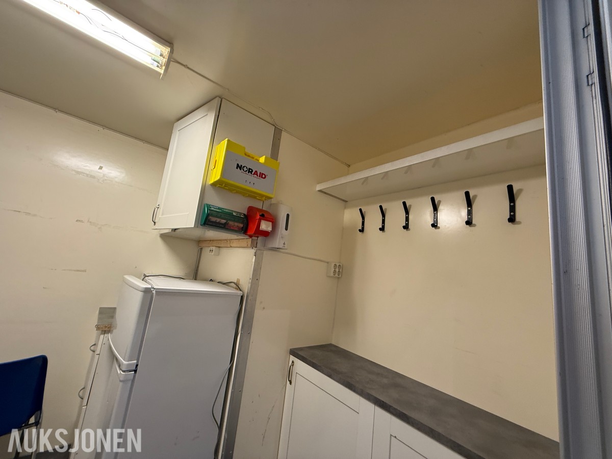 Arnpro Mobil mannskapsbrakke med kjøkken / toalett og lagerrom