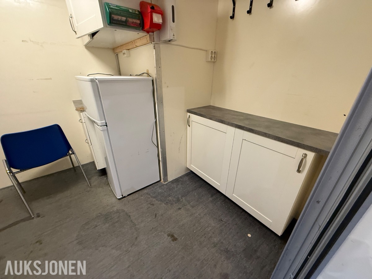 Arnpro Mobil mannskapsbrakke med kjøkken / toalett og lagerrom