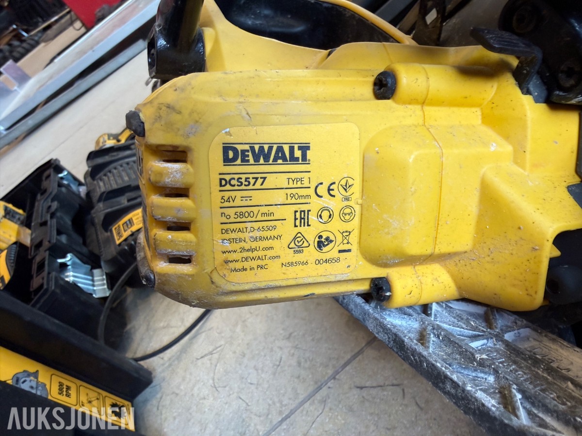 DeWalt verktøypakke 18V XR – sager, driller, batterier og kofferter