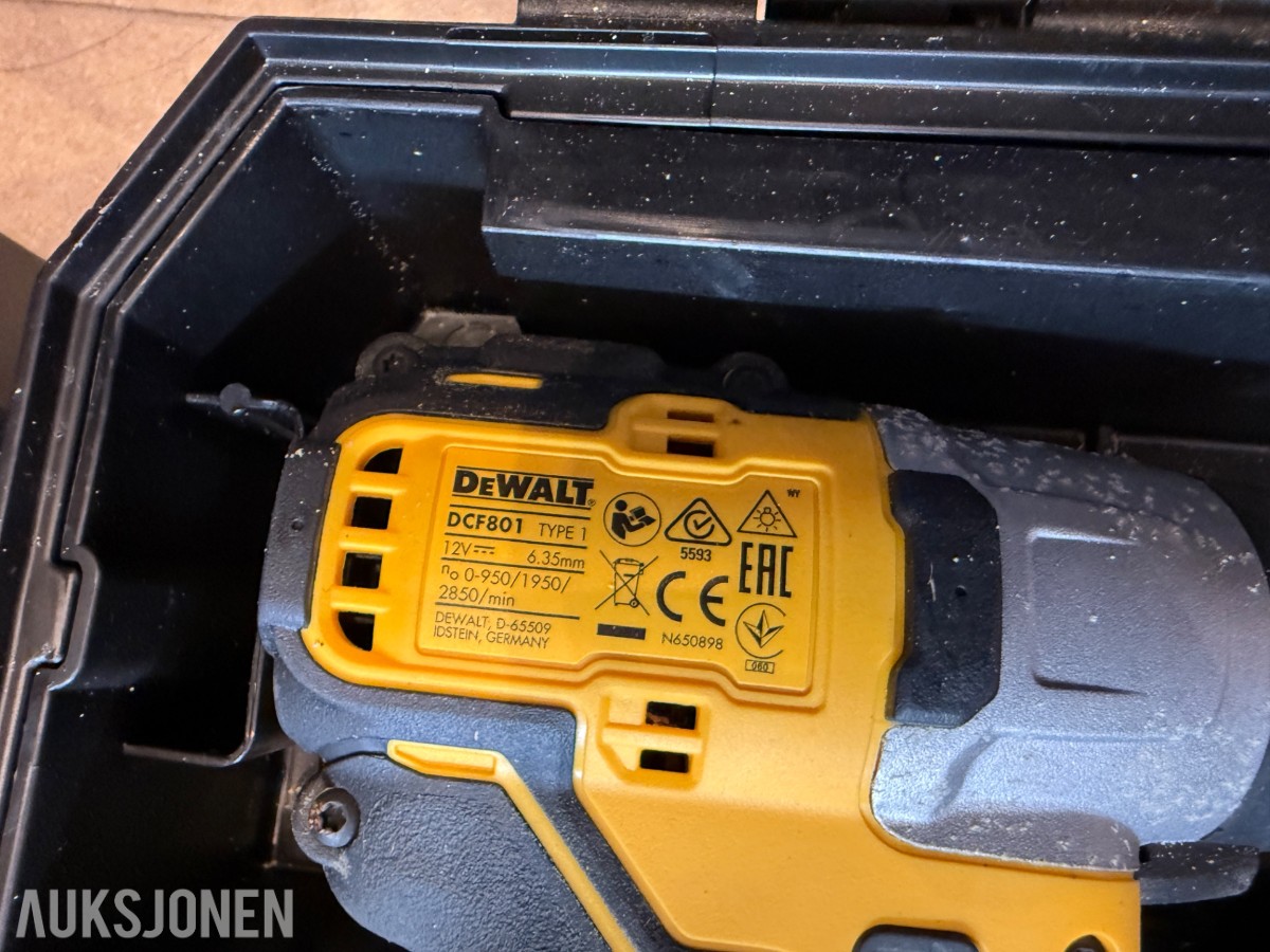 DeWalt verktøypakke 18V XR – sager, driller, batterier og kofferter