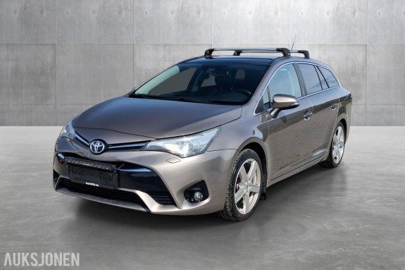 2015 Toyota Avensis 1.6 D 111 HK HENGERFESTE NAVI CAMERA CRUISE 