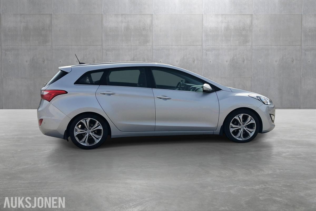 2013 Hyundai I30 1.6 120 HK PANO NAVI CRUISE S+V