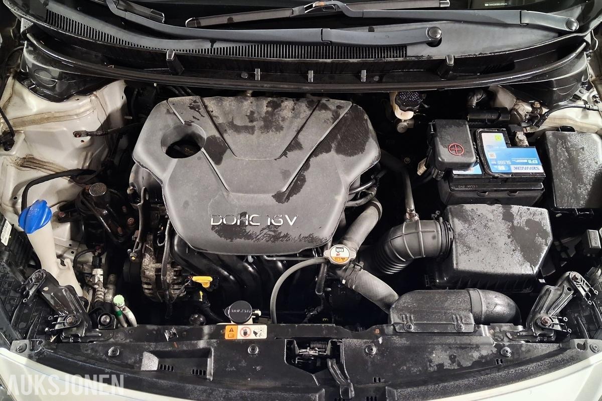 2013 Hyundai I30 1.6 120 HK PANO NAVI CRUISE S+V