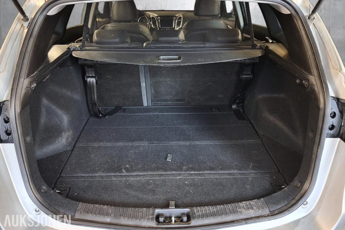 2013 Hyundai I30 1.6 120 HK PANO NAVI CRUISE S+V