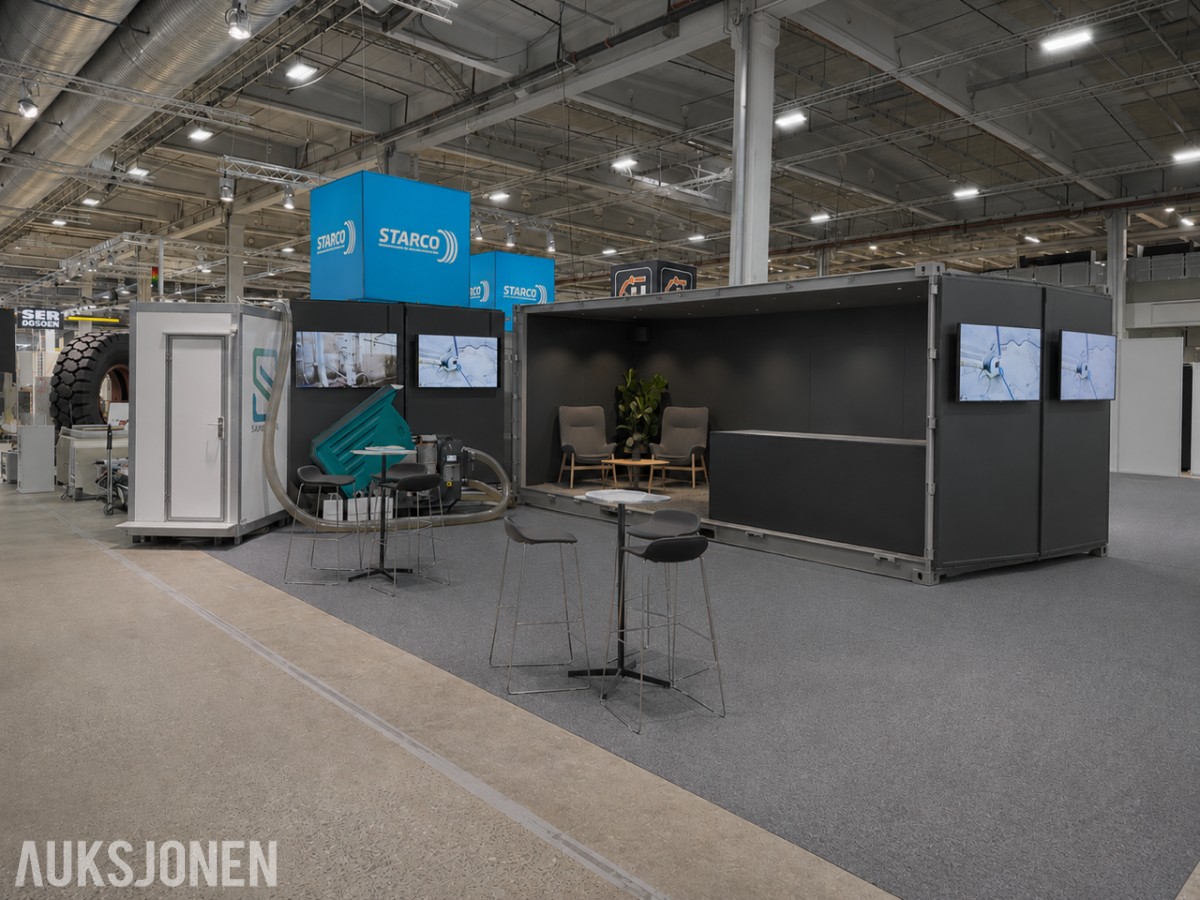 MESSECONTAINER / SHOWROOMCONTAINER – FERDIG INNREDET MED KJØKKEN OG 4 SAMSUNG TVER