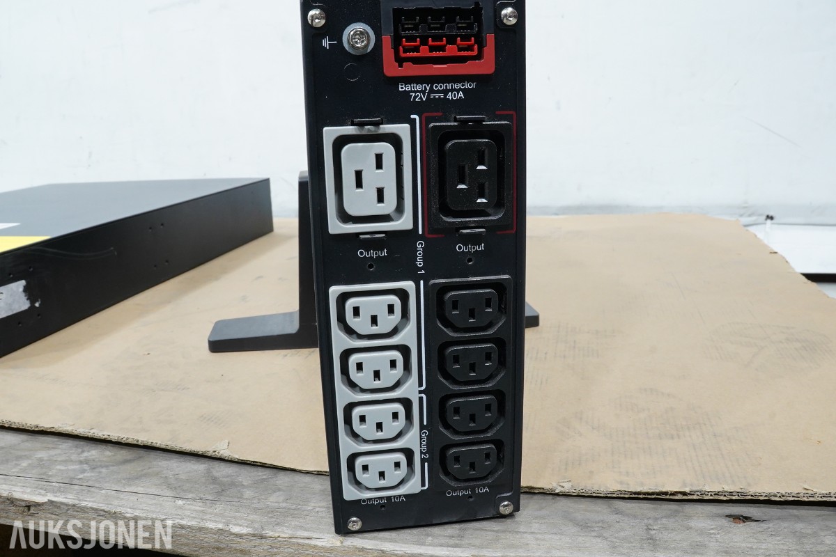 Eaton 9PX2200IRT2U UPS med 9PXEBM72RT2U batterimodul