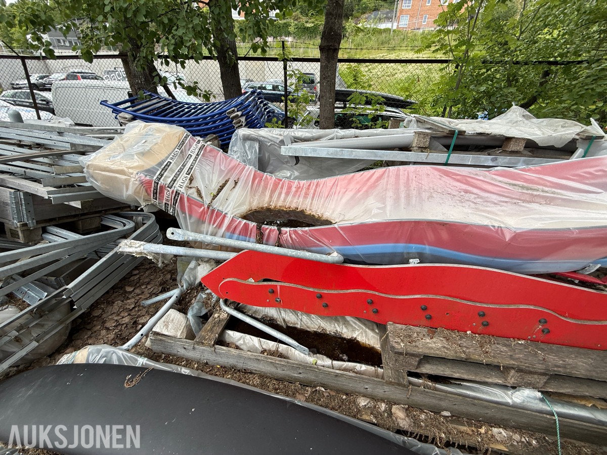 Parti lekeplassutstyr og konstruksjonsdeler fra HAGS – selges samlet