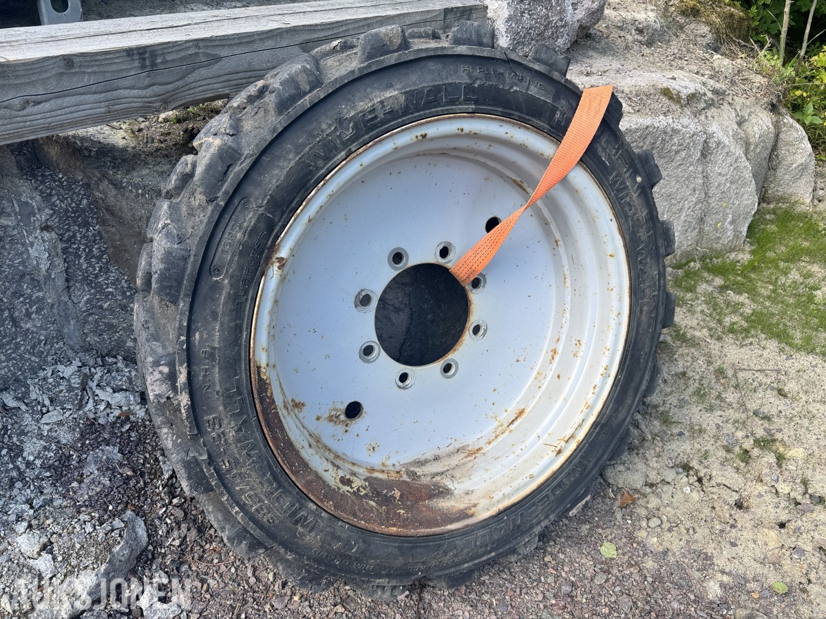 Manitou Dekk/Felg - 385/45-28 16PR Wide-Wall tubeless