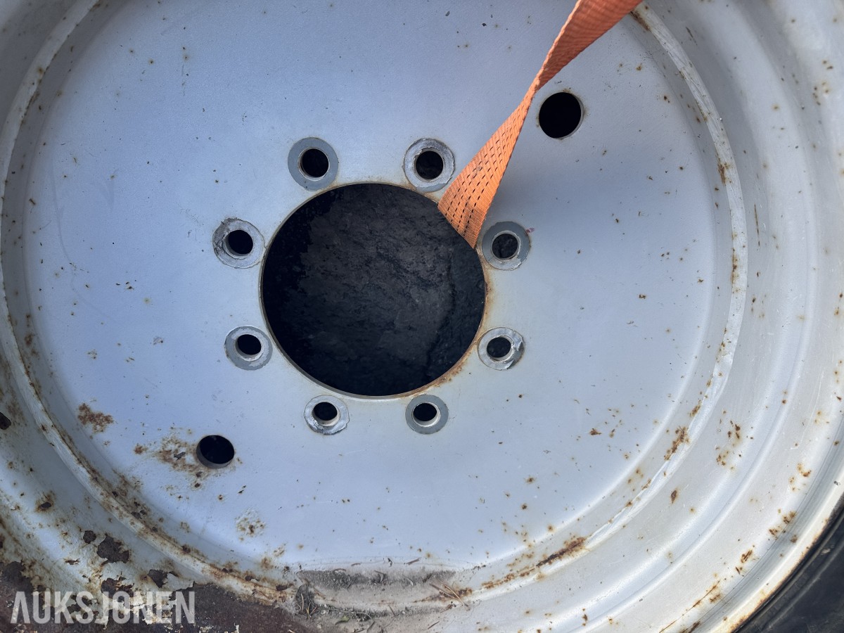Manitou Dekk/Felg - 385/45-28 16PR Wide-Wall tubeless