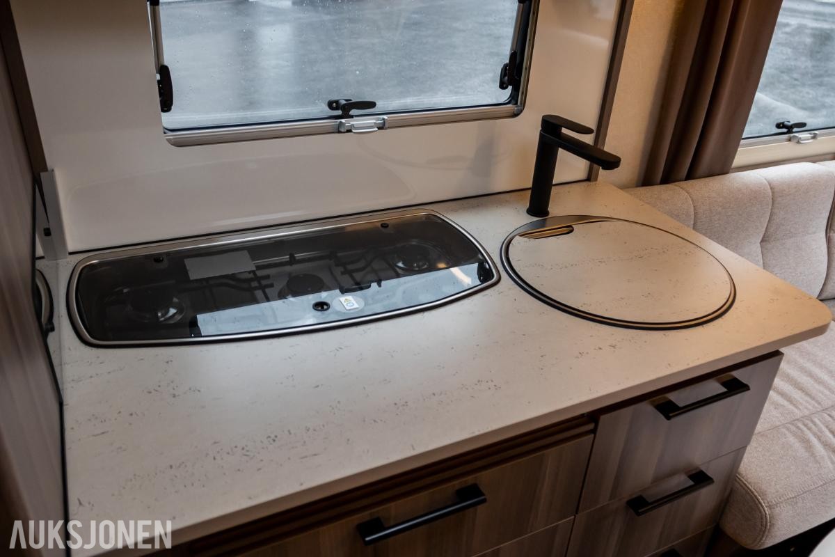 2024 KABE ESTATE 560 GLE campingvogn ALDE VARME 