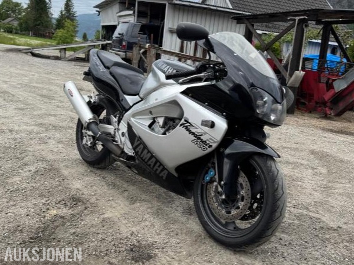 2000 Yamaha YZF 1000R