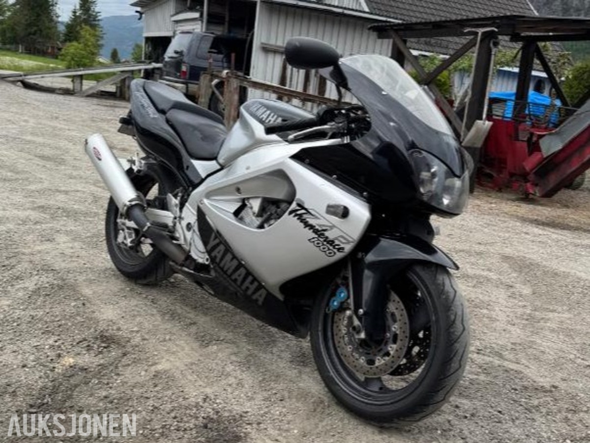 2000 Yamaha YZF 1000R