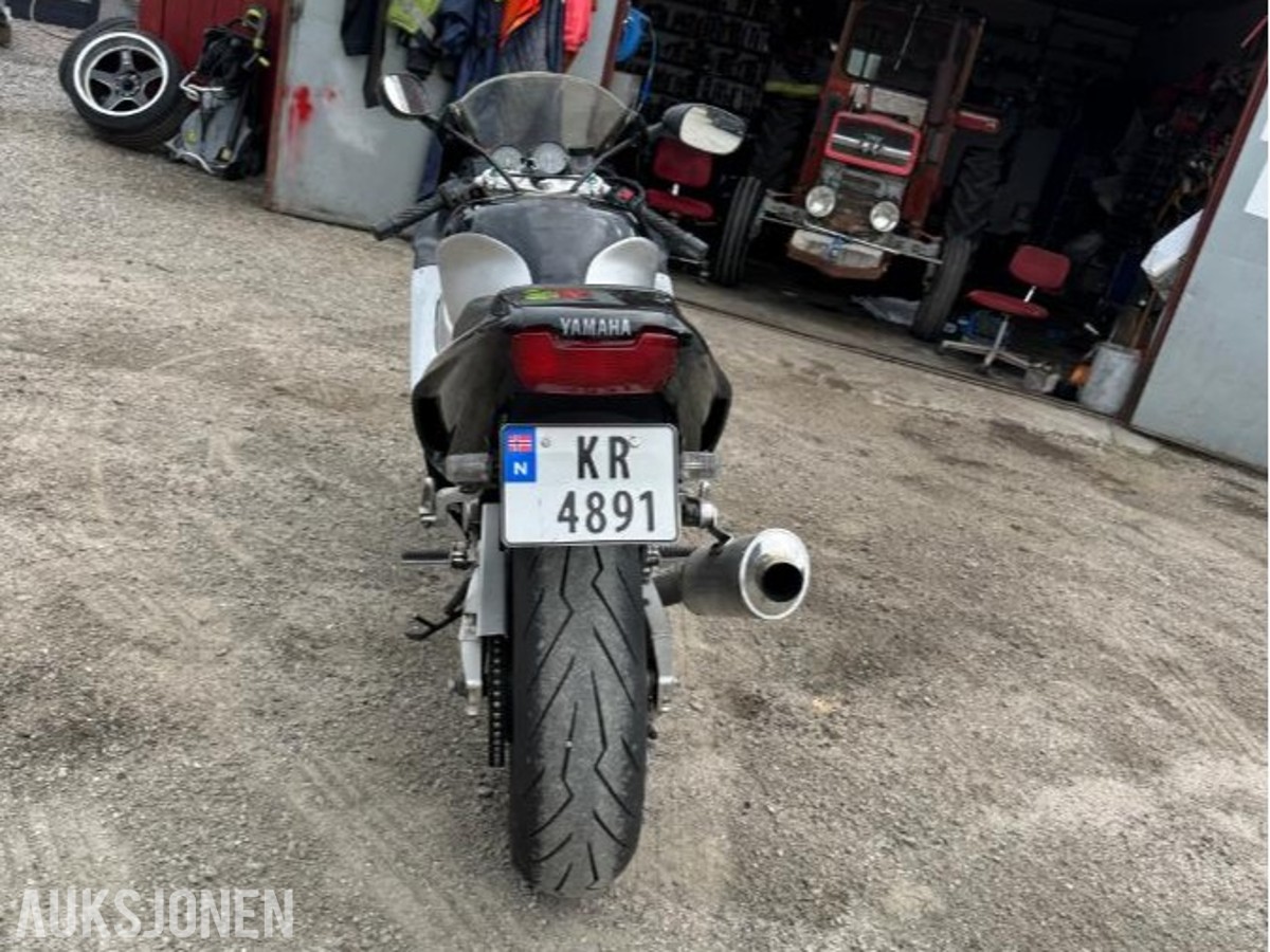 2000 Yamaha YZF 1000R
