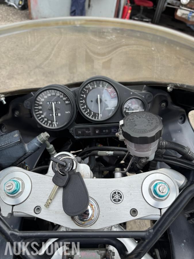 2000 Yamaha YZF 1000R