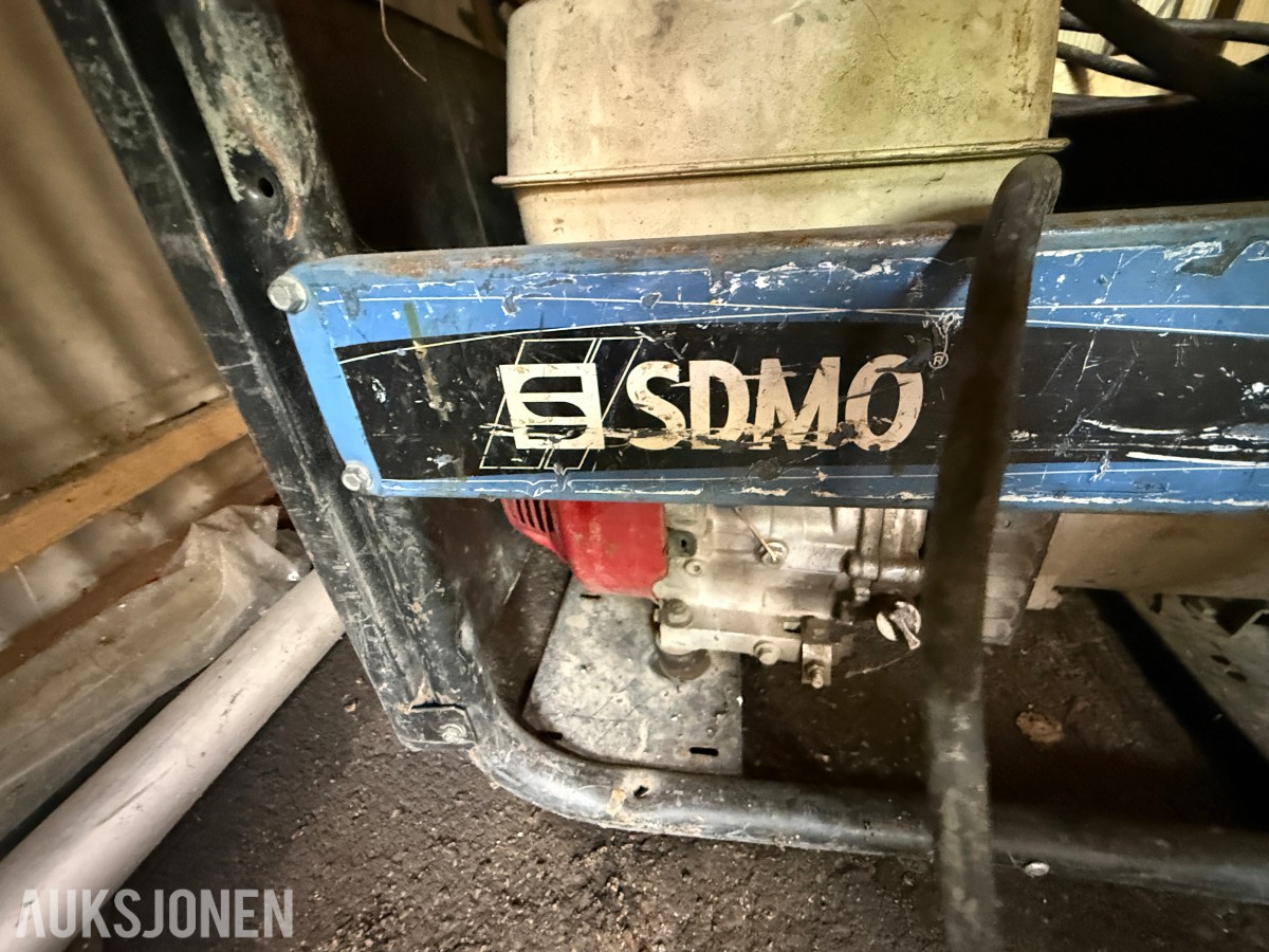 SDMO HX 7500 T Strømaggregat