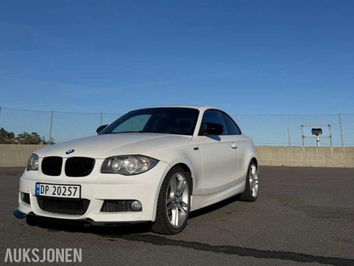2009 BMW 1-serie 118d coupe manuell EU OK til 02.2028
