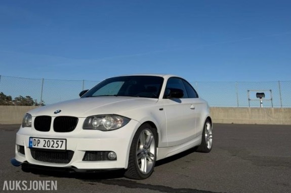 2009 BMW 1-serie 118d coupe manuell EU OK til 02.2028