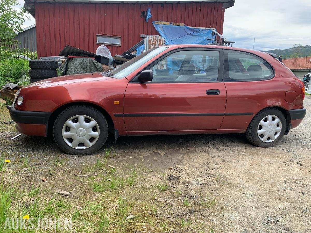 2000 Toyota Corolla 1.3 86hk