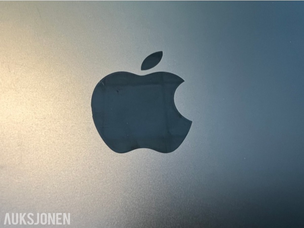 2023 Macbook Pro 14 M3 Pro 16GBM