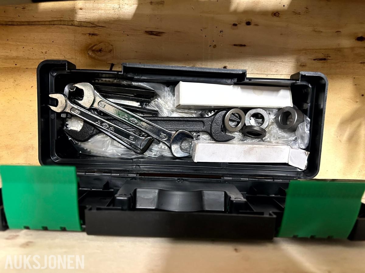 TOLLAUKSJON: BOKY HUMHON metalldreiebenk TBL-20/520