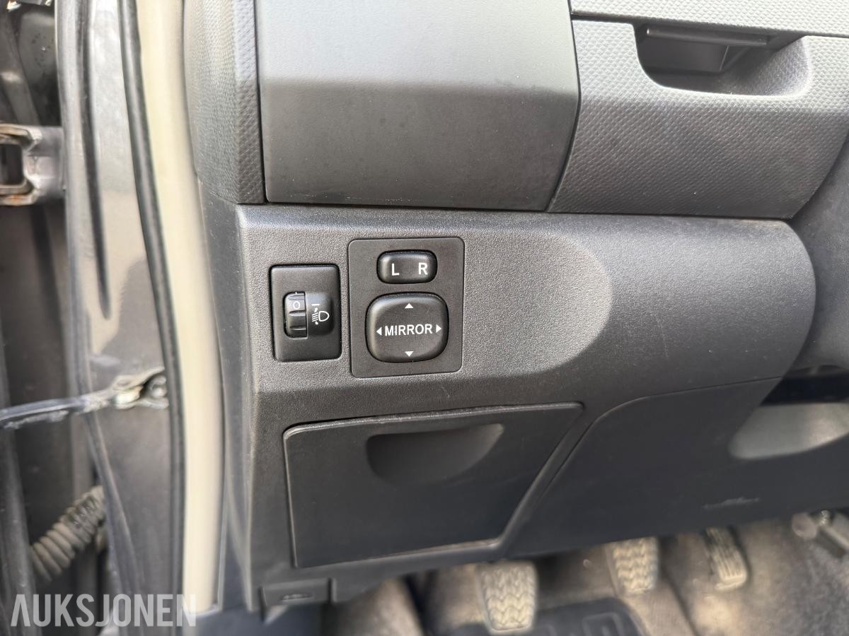 2010 Toyota Yaris 123594km - 96 timers auksjon