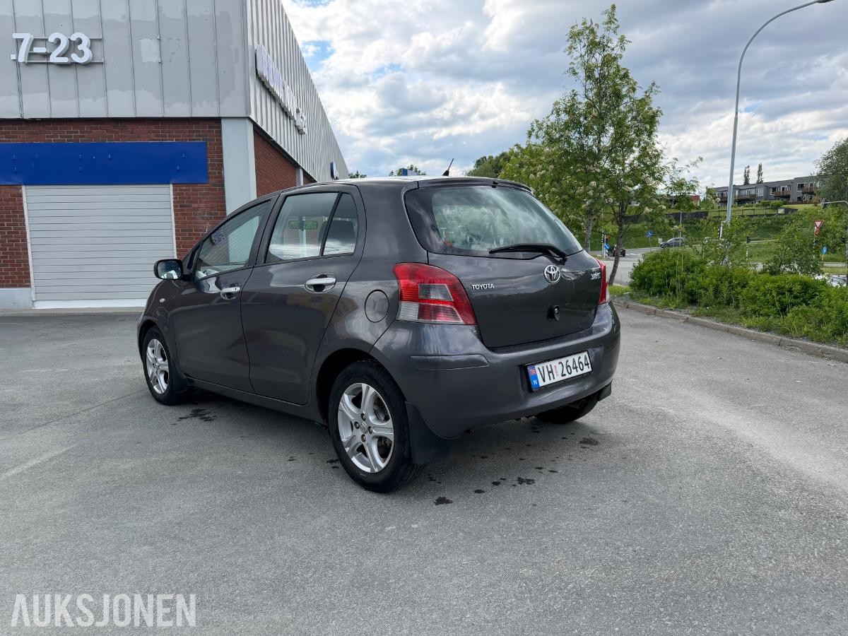2010 Toyota Yaris 123594km - 96 timers auksjon