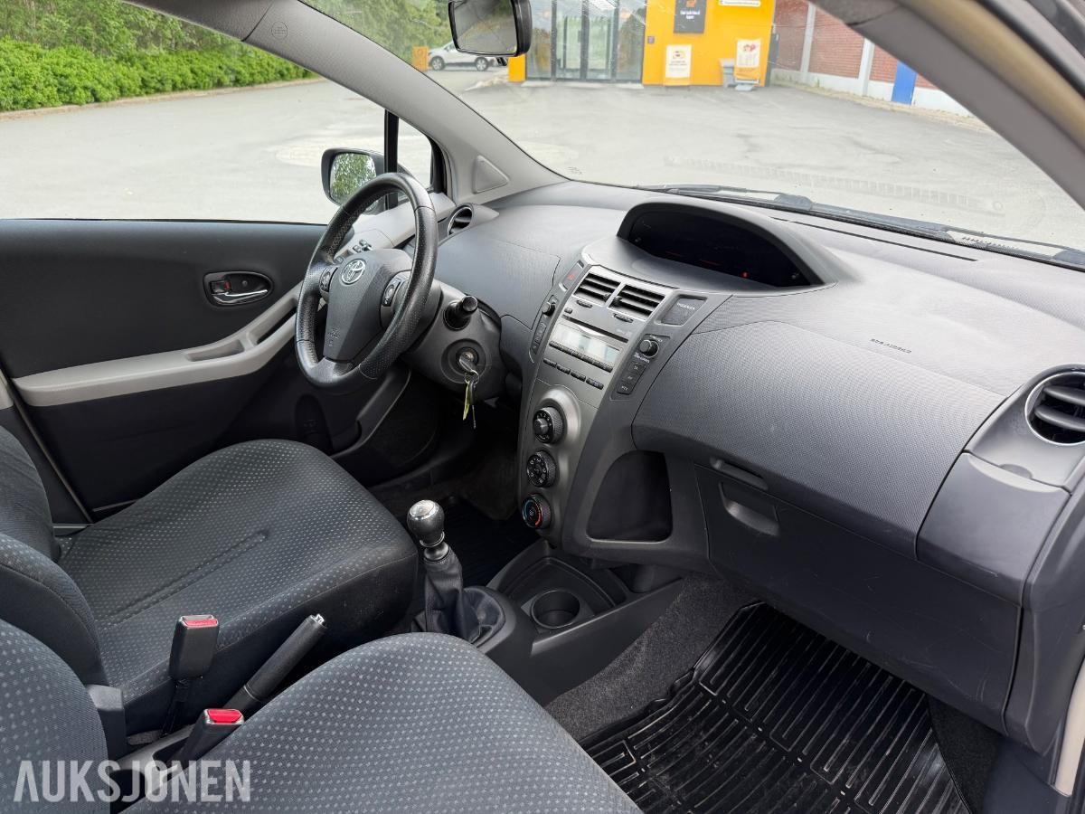 2010 Toyota Yaris 123594km - 96 timers auksjon