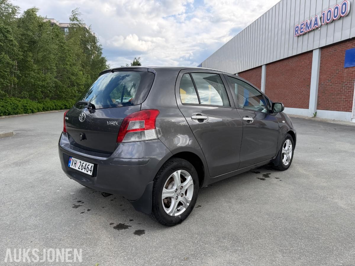 2010 Toyota Yaris 123594km - 96 timers auksjon