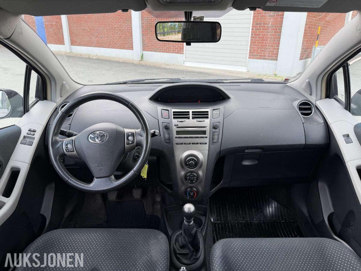 2010 Toyota Yaris 123594km - 96 timers auksjon