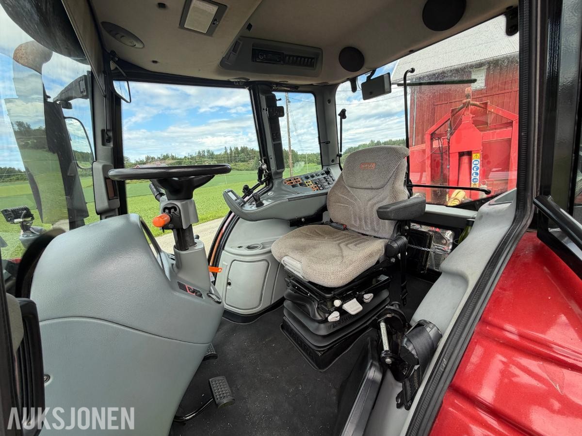2011 Valtra T202 Versu med Bigab 15-19 krokhenger,Dumperkasse,ekstra hjulsett
