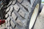 2011 Valtra T202 Versu med Bigab 15-19 krokhenger,Dumperkasse,ekstra hjulsett