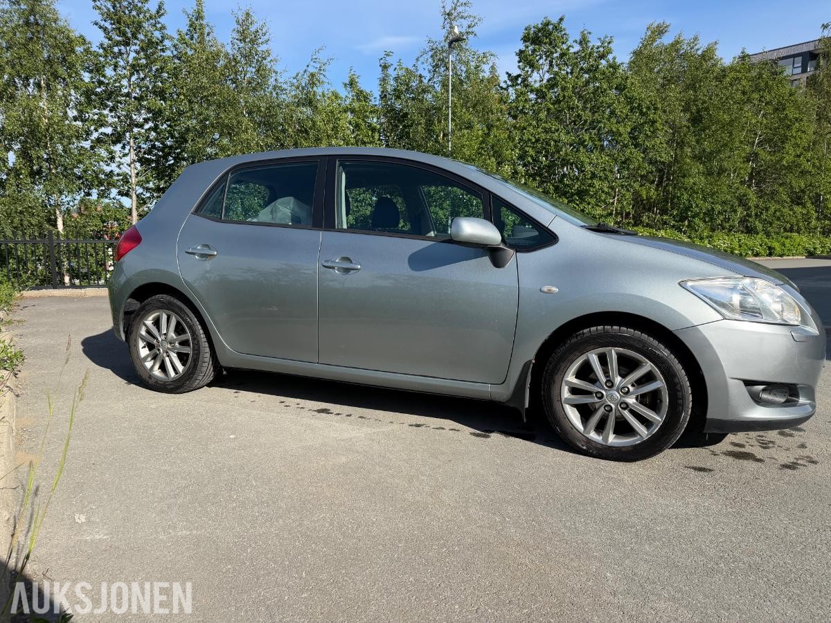2010 Toyota Auris 1.3-101, 114108km - 96 timers auksjon