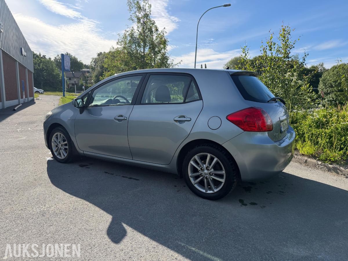 2010 Toyota Auris 1.3-101, 114108km - 96 timers auksjon