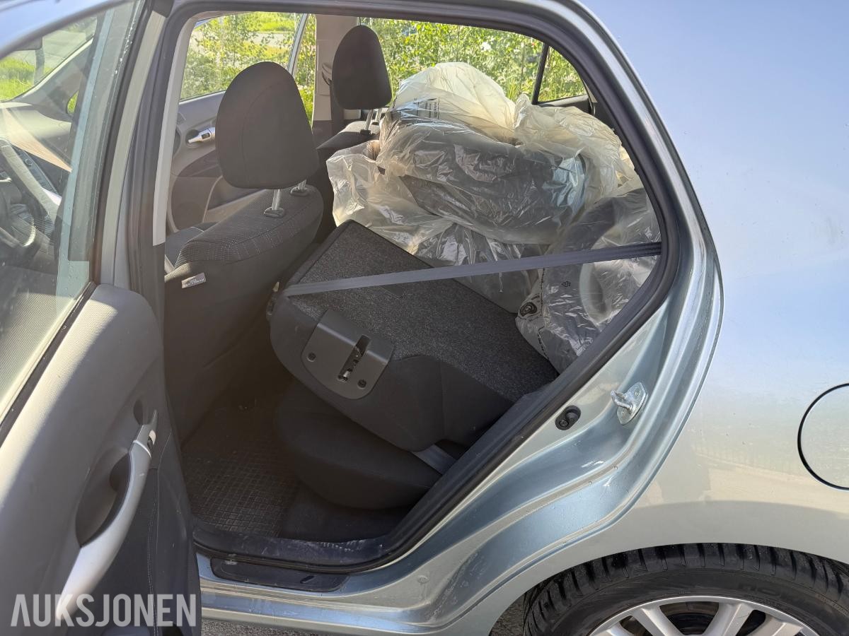 2010 Toyota Auris 1.3-101, 114108km - 96 timers auksjon