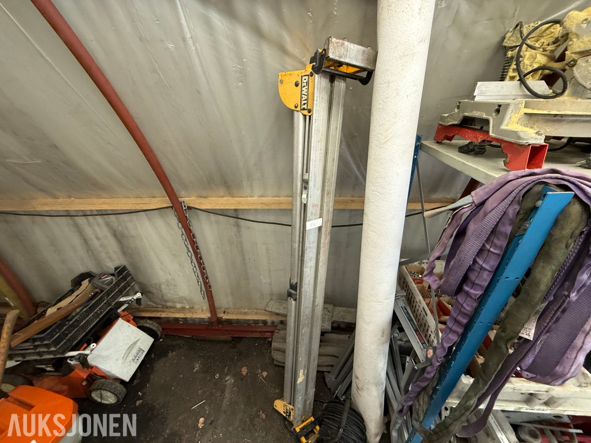 DeWalt DE7024-XJ diamantborestativ