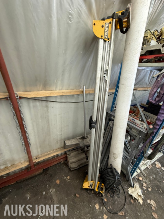 DeWalt DE7024-XJ diamantborestativ