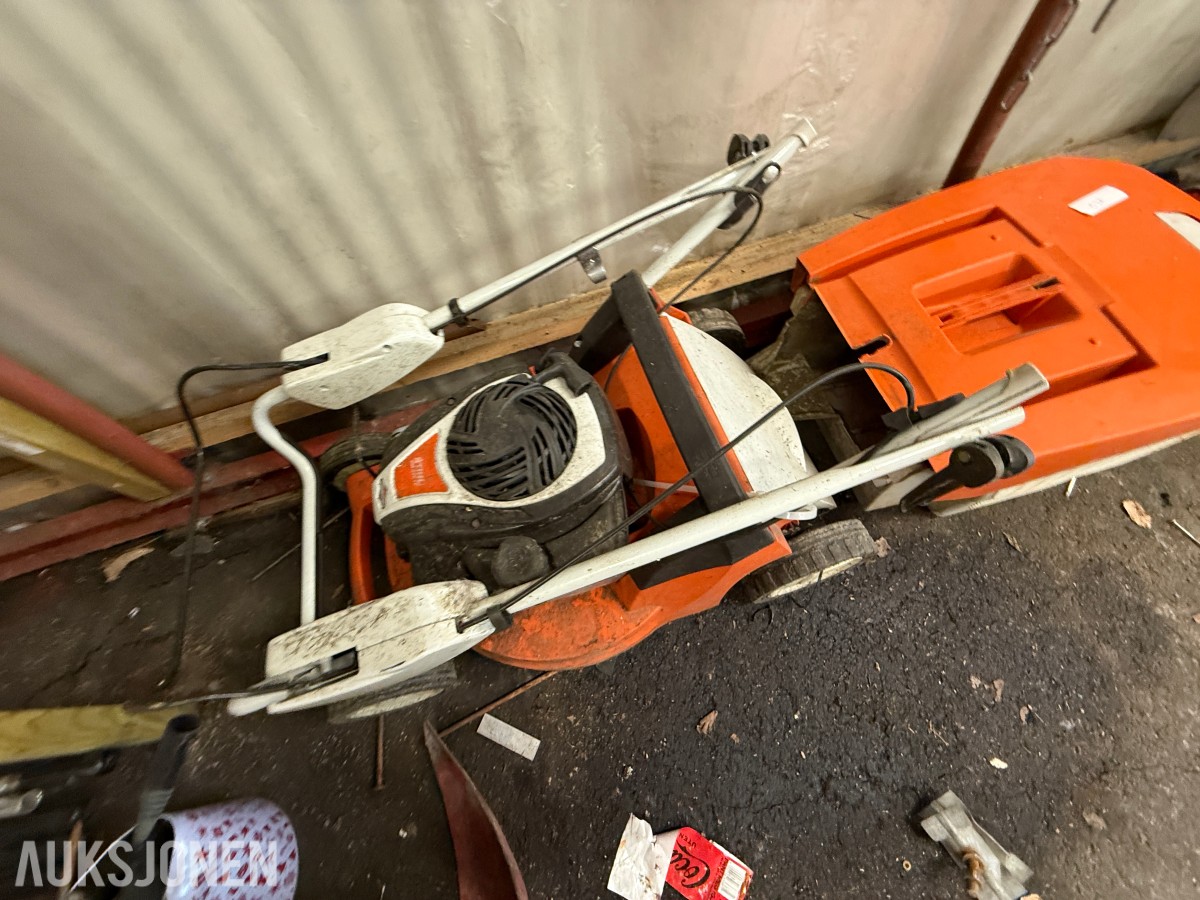 STIHL RM 448.0 TX gressklipper med oppsamler
