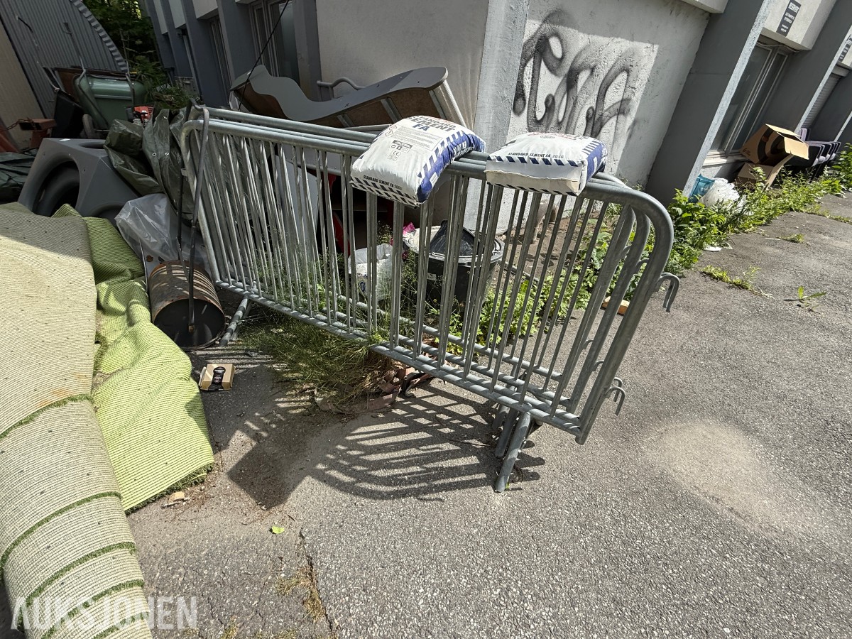 Parti diverse bygg- og anleggsmateriell