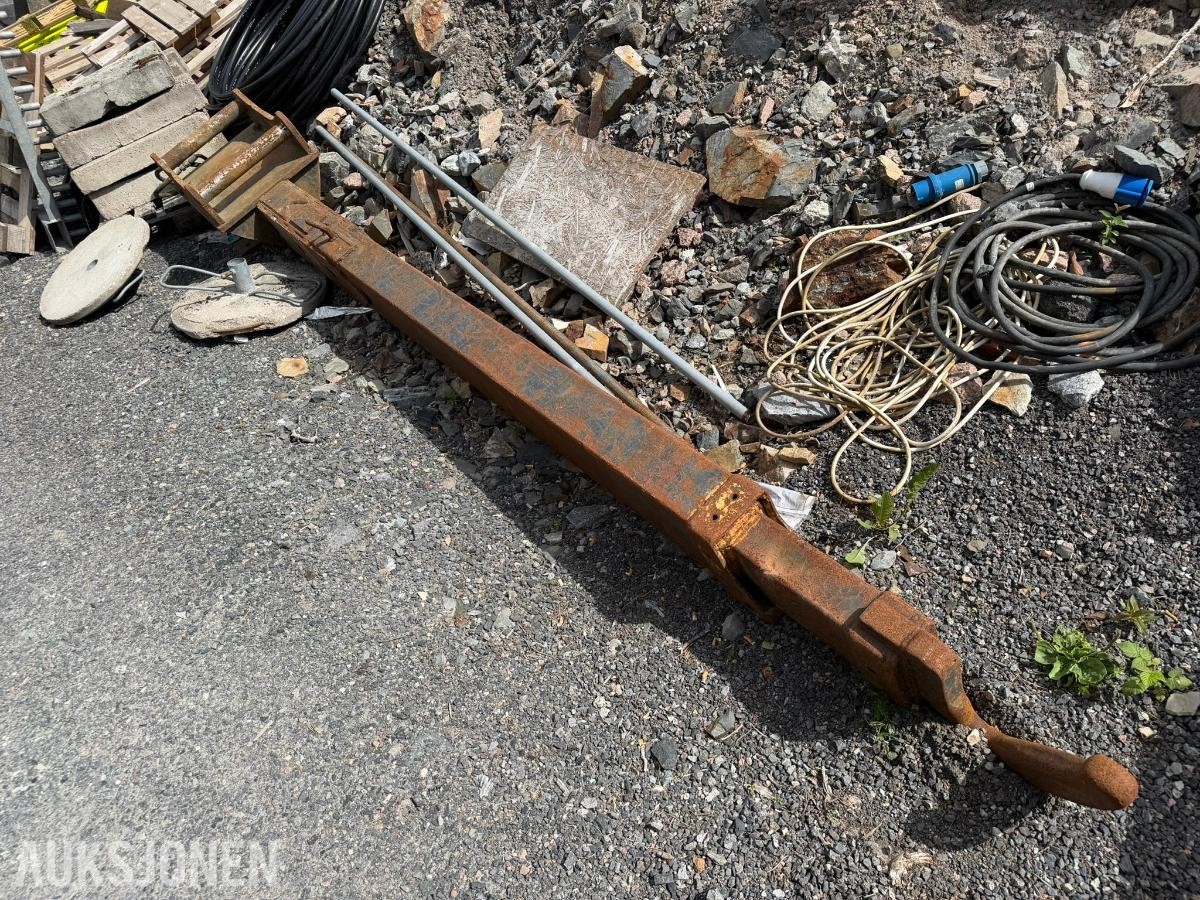 Hydraulisk jibb med S70-feste og utskyv – ca. 280 cm