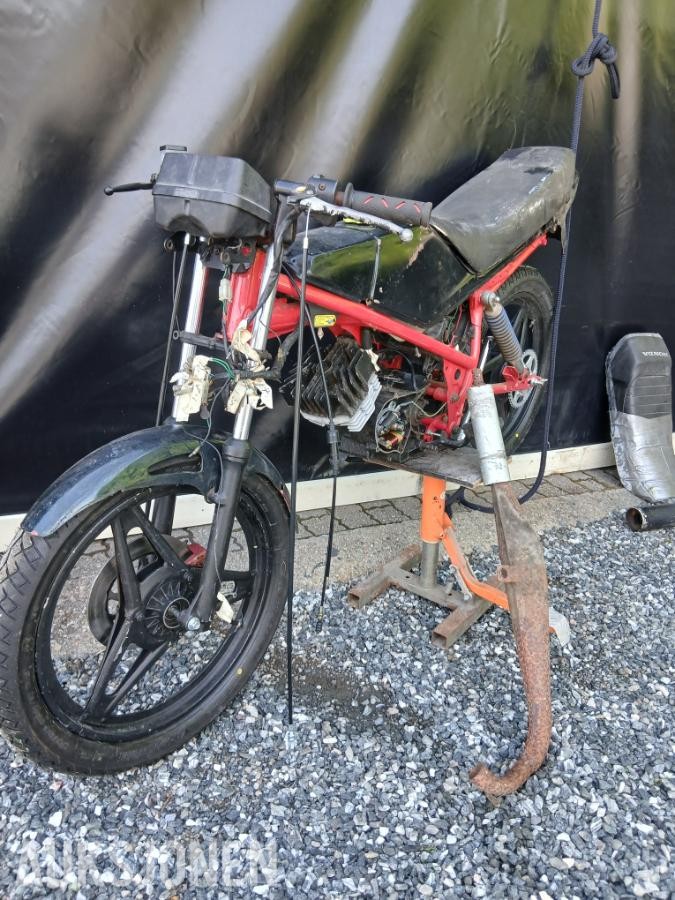 1981 Honda MB5