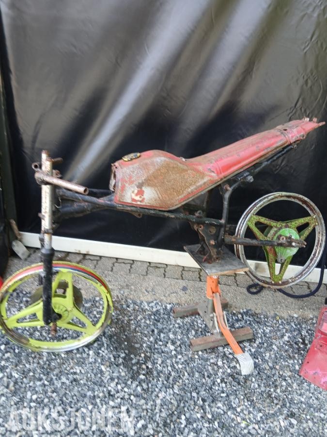 1989 Honda MB5