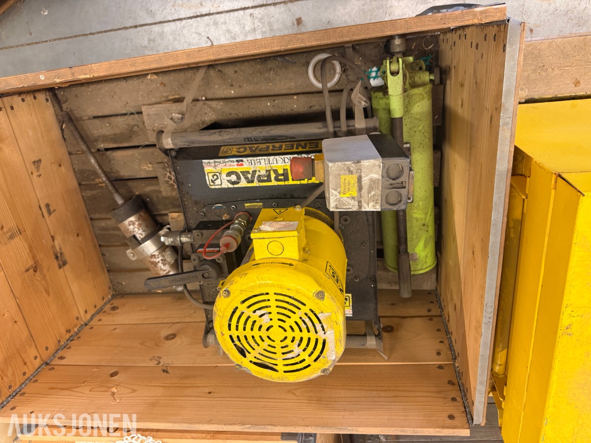 Enerpac hydraulikkaggregat med sylindere selges