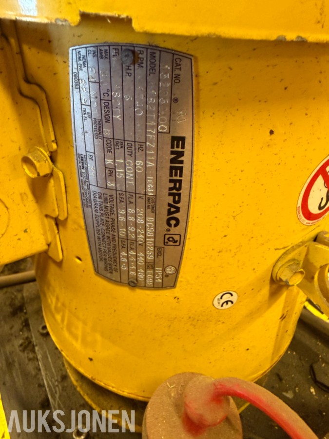 Enerpac hydraulikkaggregat med sylindere selges