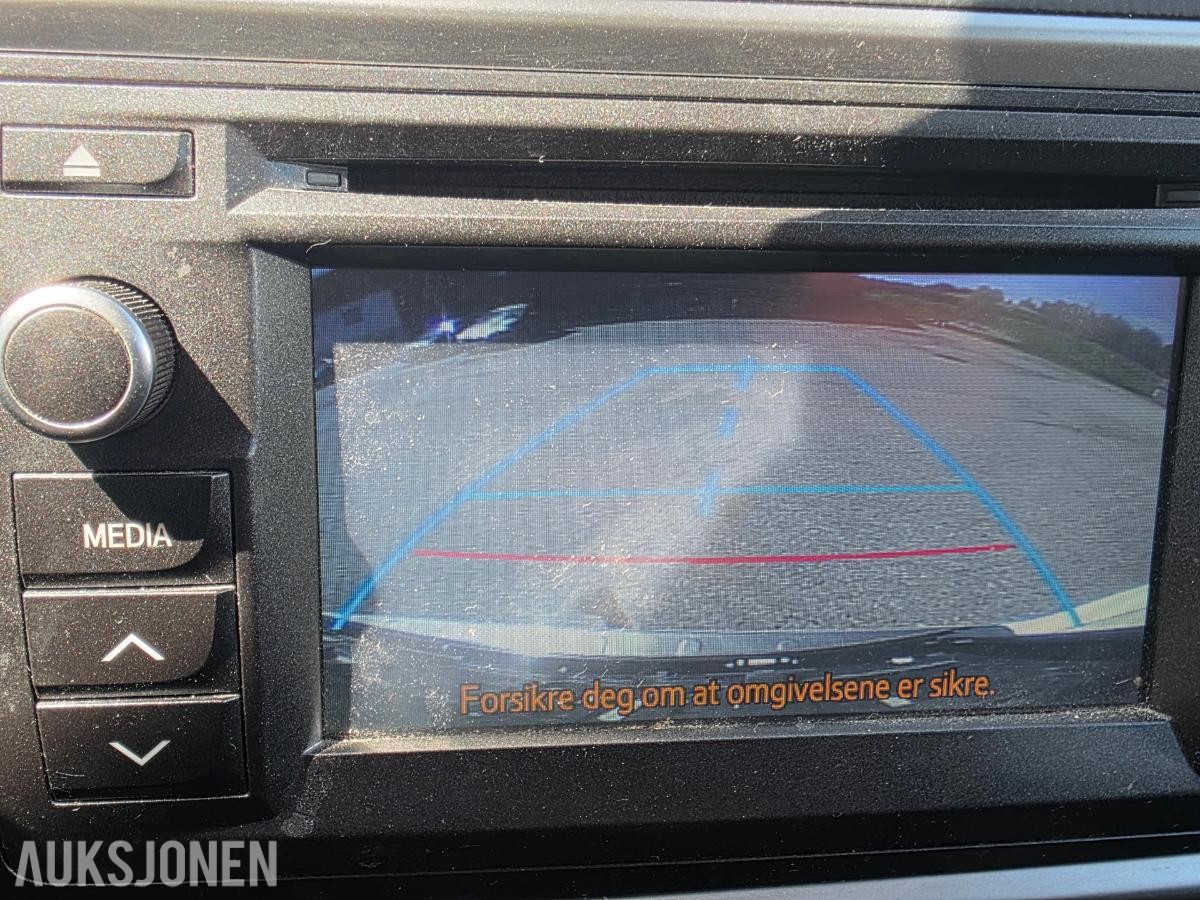 2013 TOYOTA AURIS TOURING SPORTS HYBRID AUTOMAT – RYGGEKAMERA – CRUISEKONTROLL – HENGERFESTE